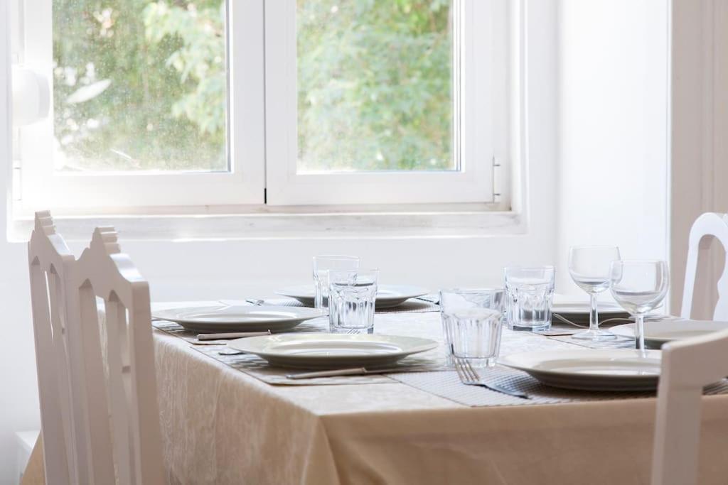 Near The River 3 Bedrooms Flat, With Ac For 9 * Lisboa